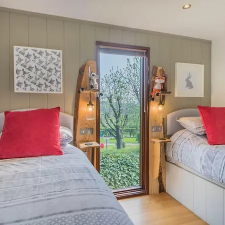 Dobby Kamp alanı Bassenthwaite